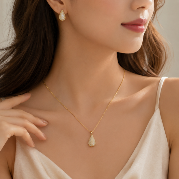 Zevrra Teardrop Sparkle Set