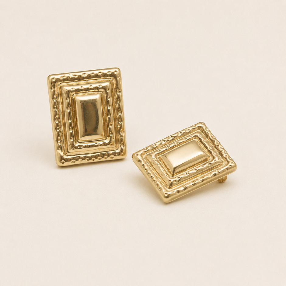 Aurelia Frame Studs