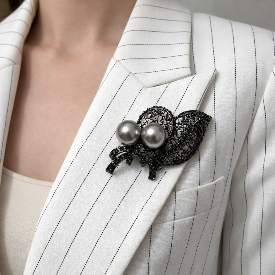Nocturne Elegance Brooch