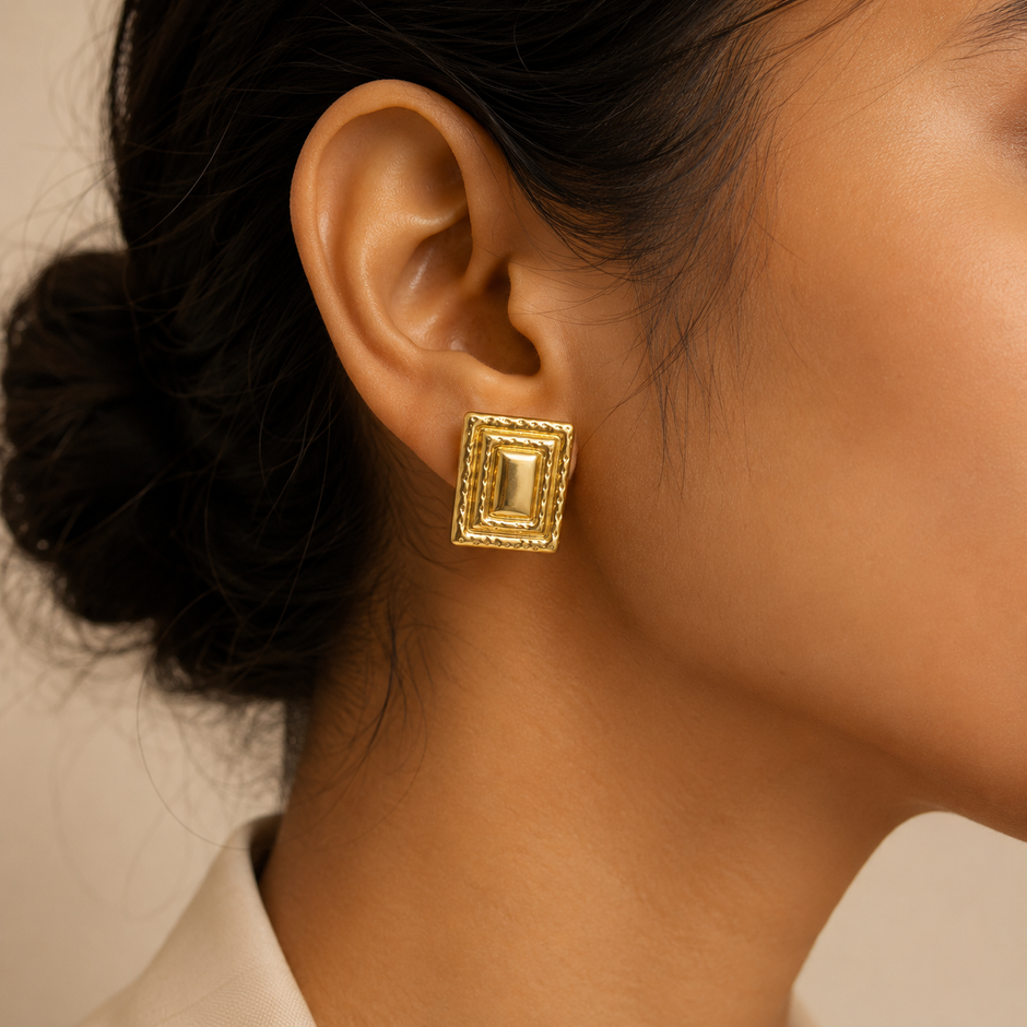 Aurelia Frame Studs
