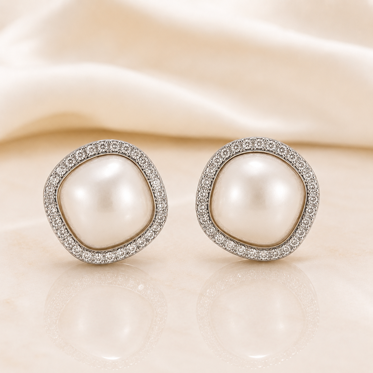 Sparkle Pearl Square Studs( CLIP-ON)