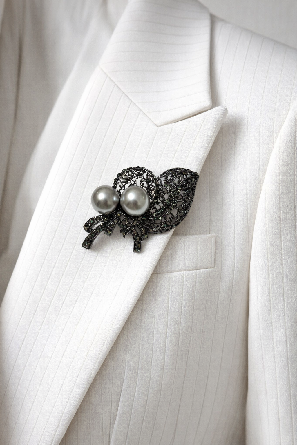 Nocturne Elegance Brooch