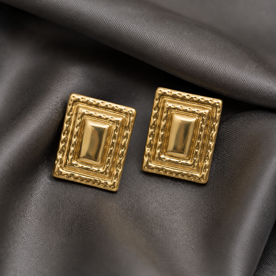 Aurelia Frame Studs