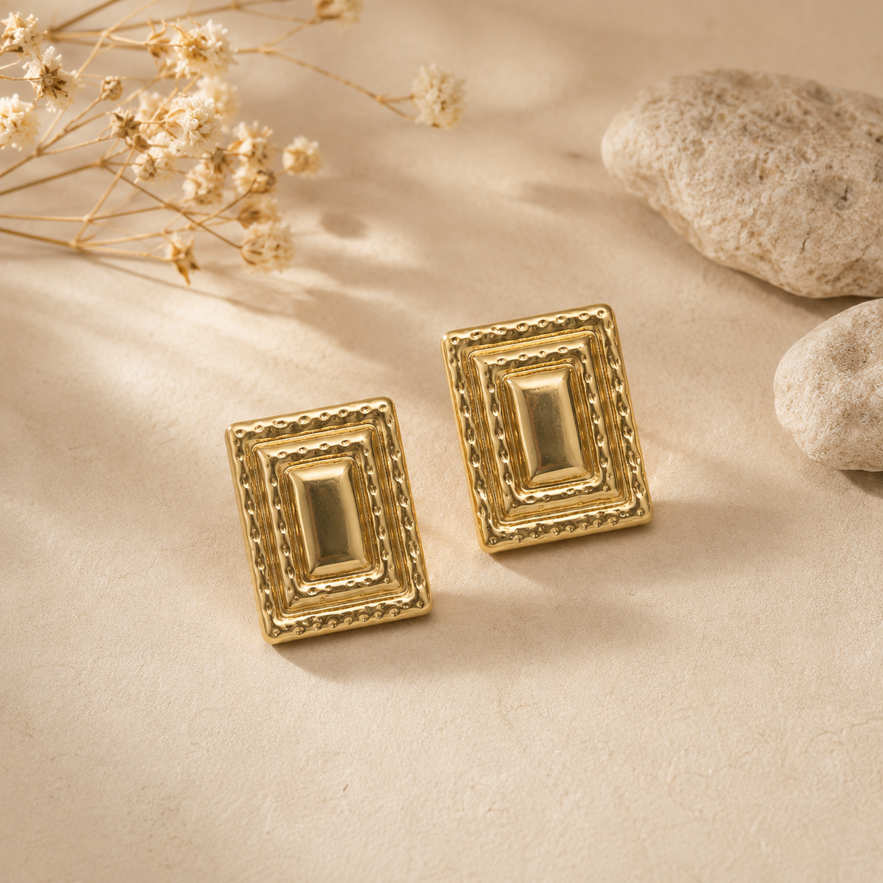 Aurelia Frame Studs