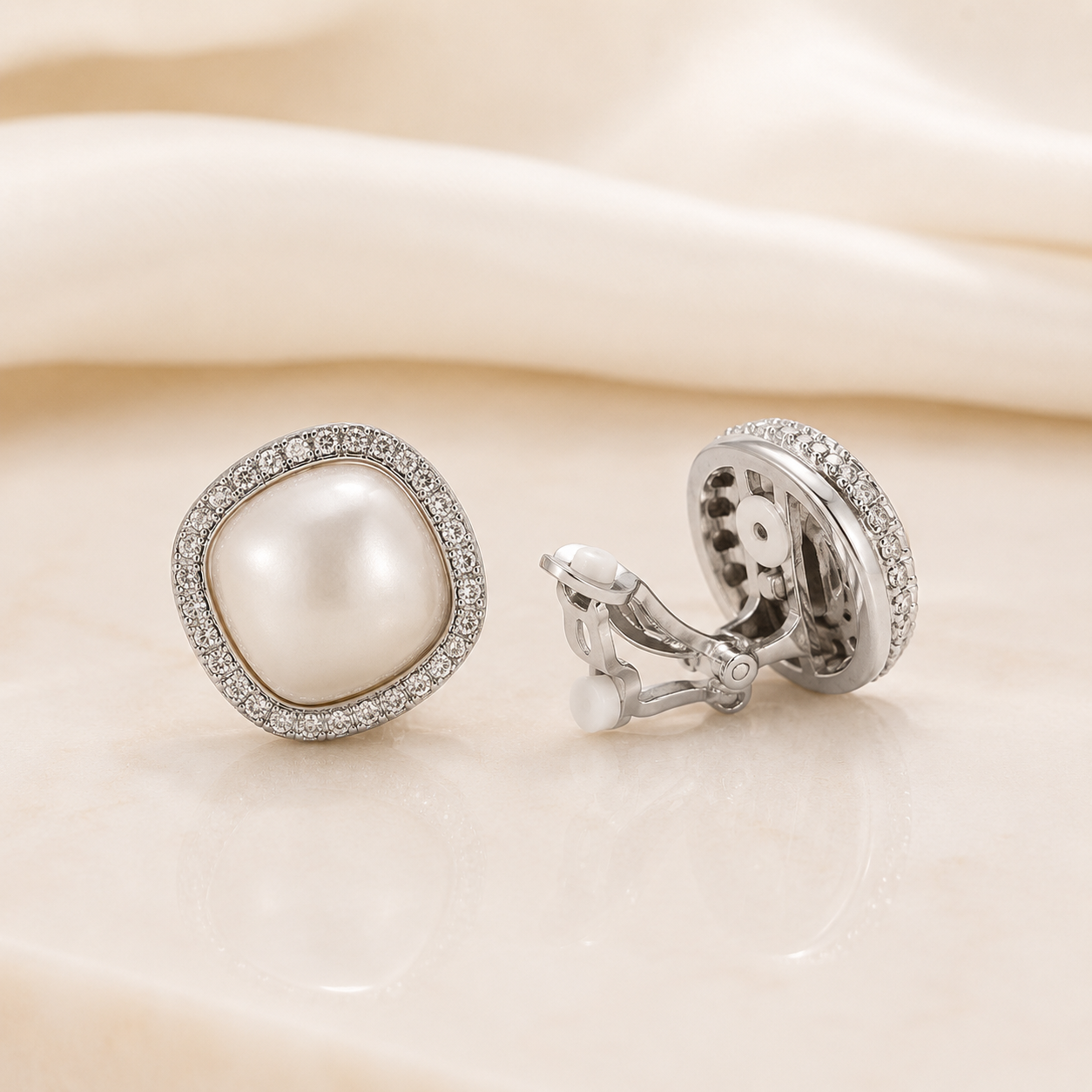 Sparkle Pearl Square Studs( CLIP-ON)