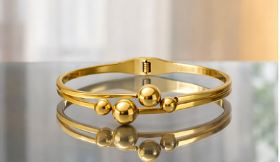 Aurora Gleam Gold Bangle