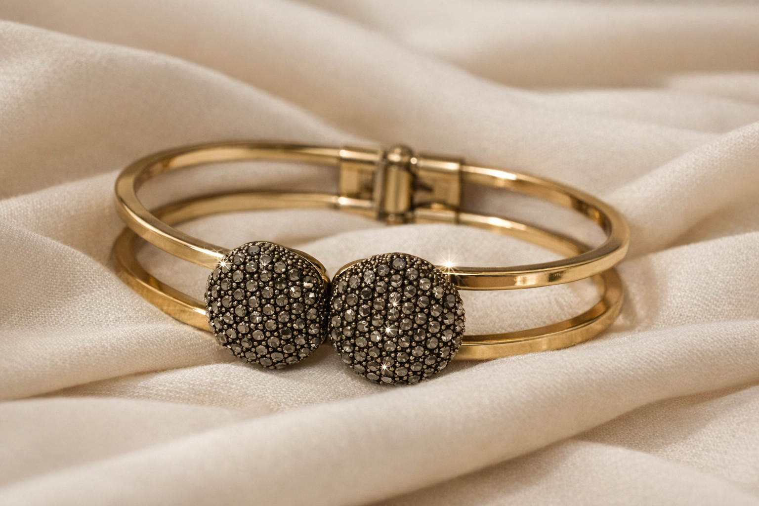 Lustre Dual‑Band Anti‑Tarnish Bangle